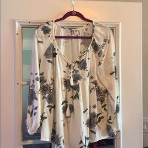 Old navy shirt in excellent condition